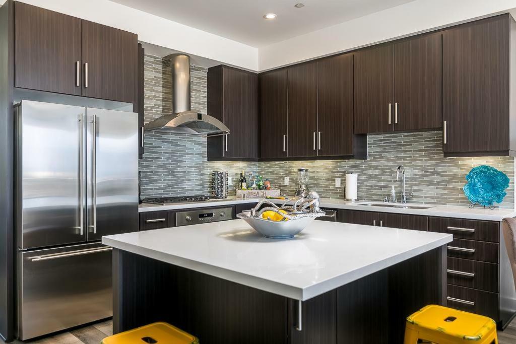 Ocean View 3 Bedrooms Condo, Just Steps From The Park, Pier & Water! Imperial Beach Exterior photo